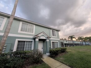 Building Photo - 2 Bed 2.5 Bath In Brandon