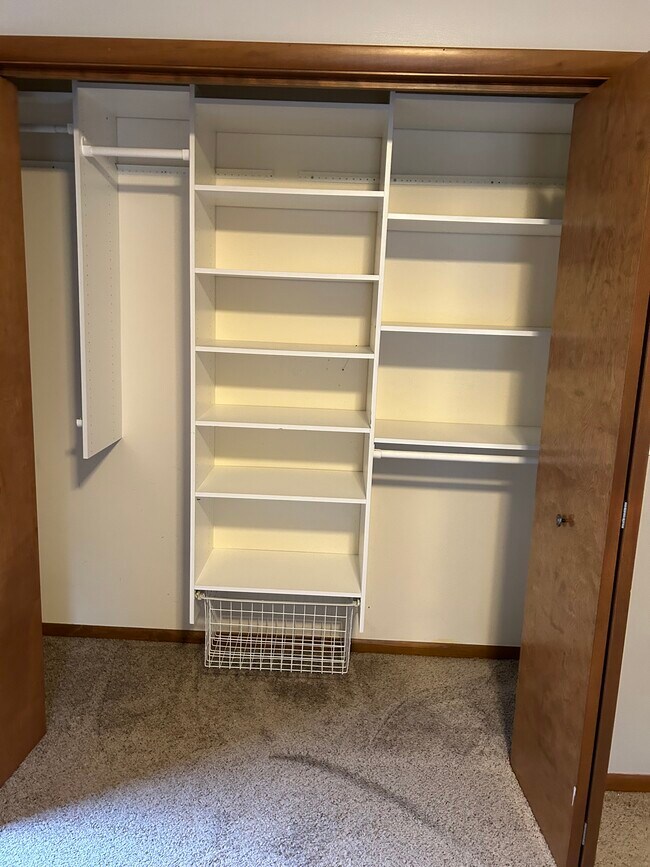 Building Photo - 3516 W Wackerly St