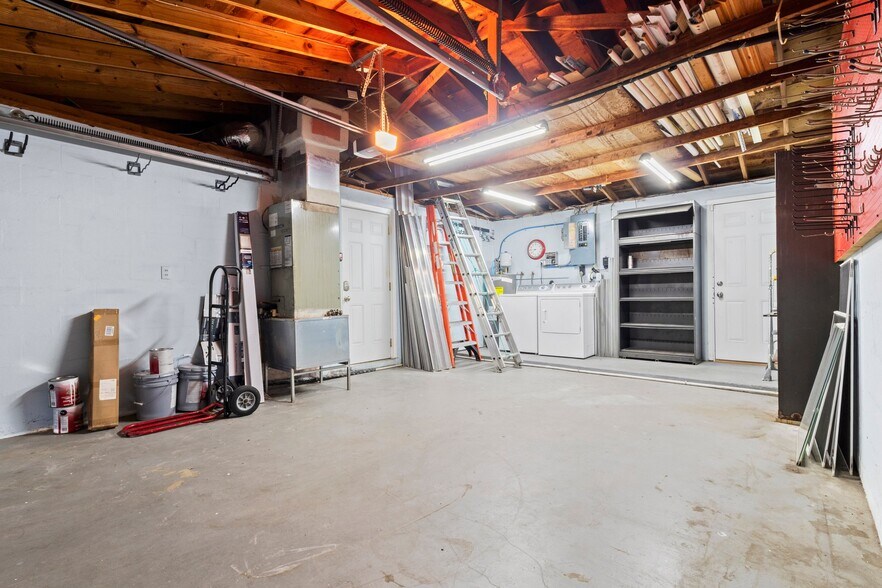 Building Photo - 2509 Sweetwood Dr