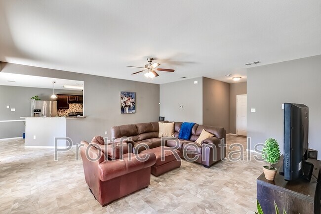 Building Photo - 5102 Screaming Eagle Cir