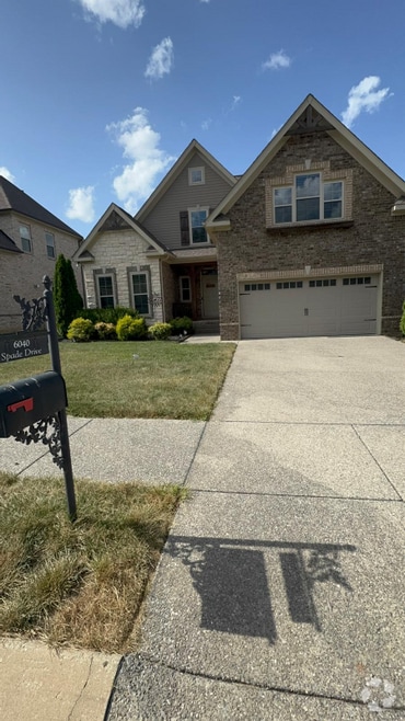 Building Photo - 6040 Spade Dr