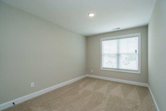 Building Photo - 97 Marsh Harbor St