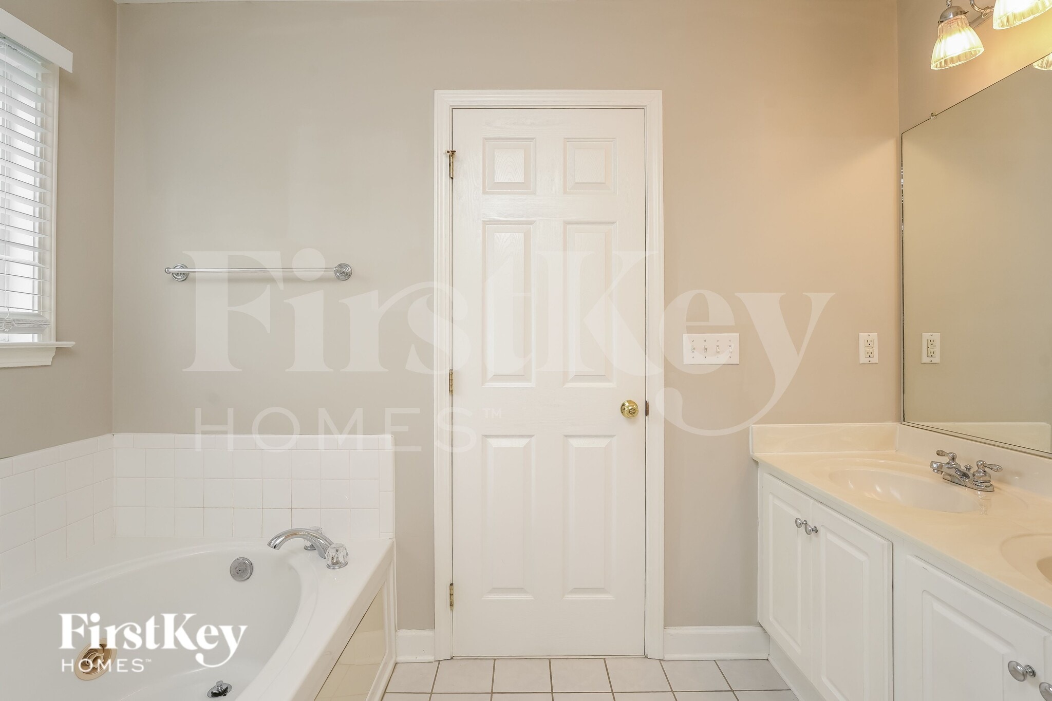 Building Photo - 4767 Audrey Dr