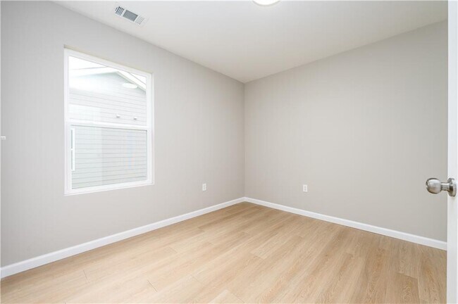 Building Photo - 153 ADALINE COURT