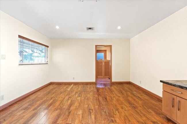 Building Photo - Status: Accepting Applications
