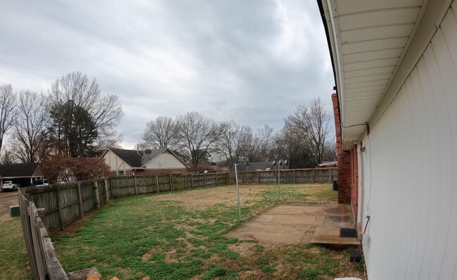 Building Photo - 6541 Deermont Dr