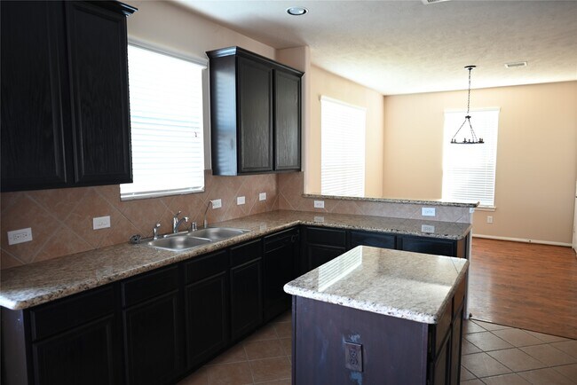 Building Photo - 25006 Tancy Ranch Ct