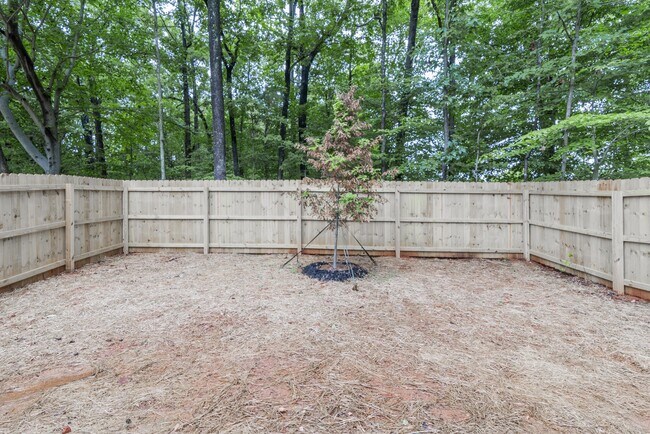 Building Photo - 4329 Perkins Rd