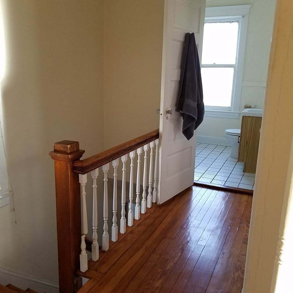 Building Photo - 123 Johnson St