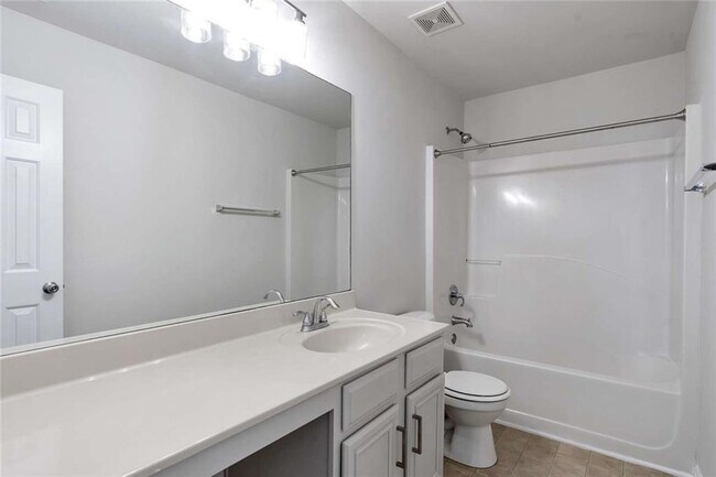Building Photo - 1040 Rockbass Rd
