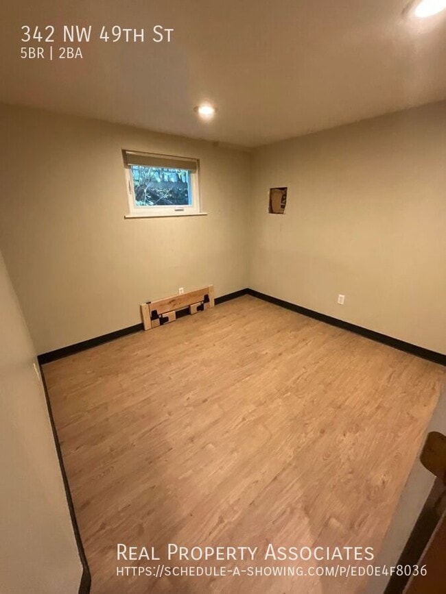 Building Photo - 342 NW 49th St