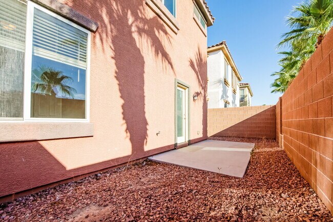 Building Photo - 7204 Amber Cascade Ct