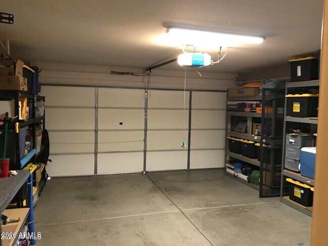 Building Photo - 14948 W Maui Ln