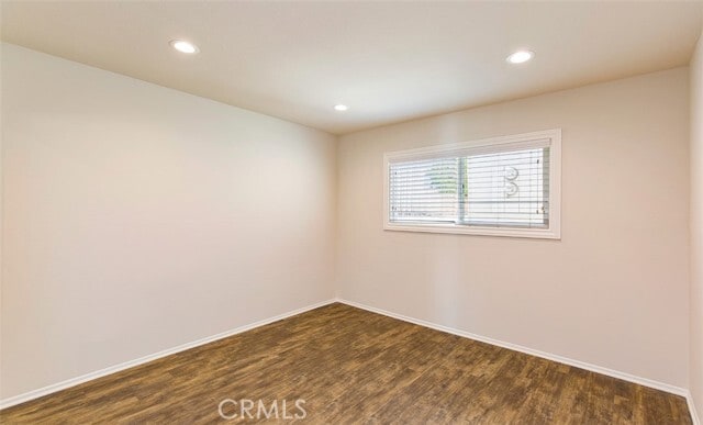 Building Photo - 18641 Oriente Dr