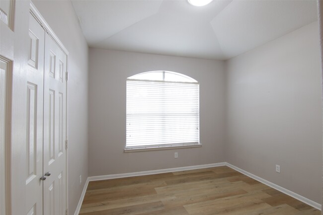 Building Photo - 2635 Jade Forest Ln