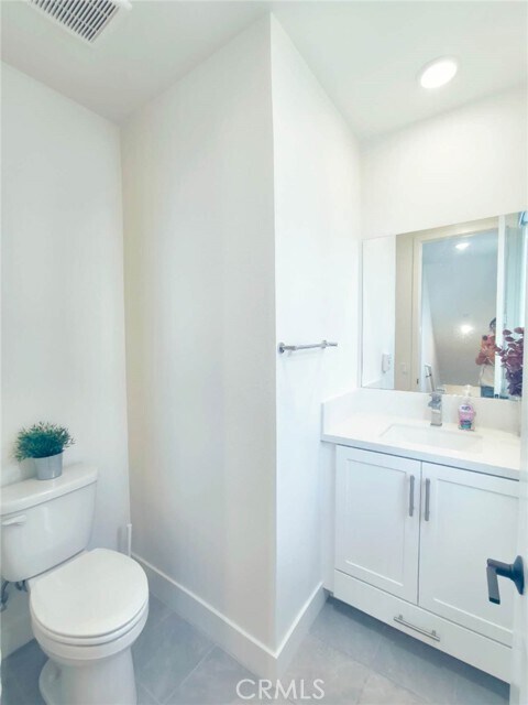 Building Photo - 16125 Veterans Wy