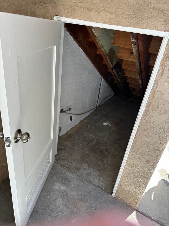 Building Photo - 109A 8th St