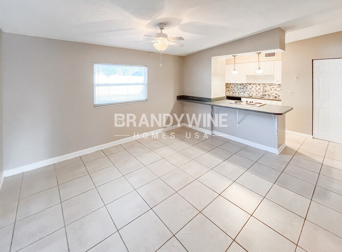 Building Photo - 11241 Princessa Ln