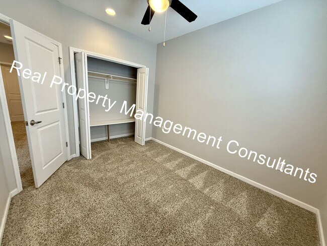 Building Photo - 7878 W 158th Ct