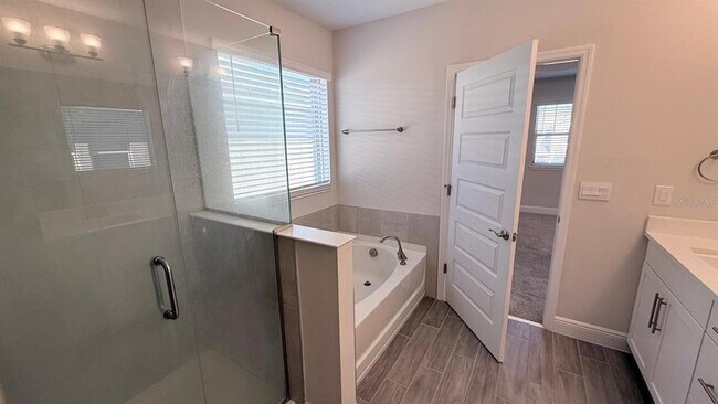 Building Photo - 17834 Adrift Rd