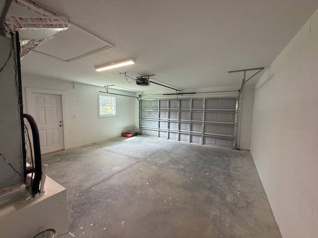 Building Photo - 7063 N Ripley Dr