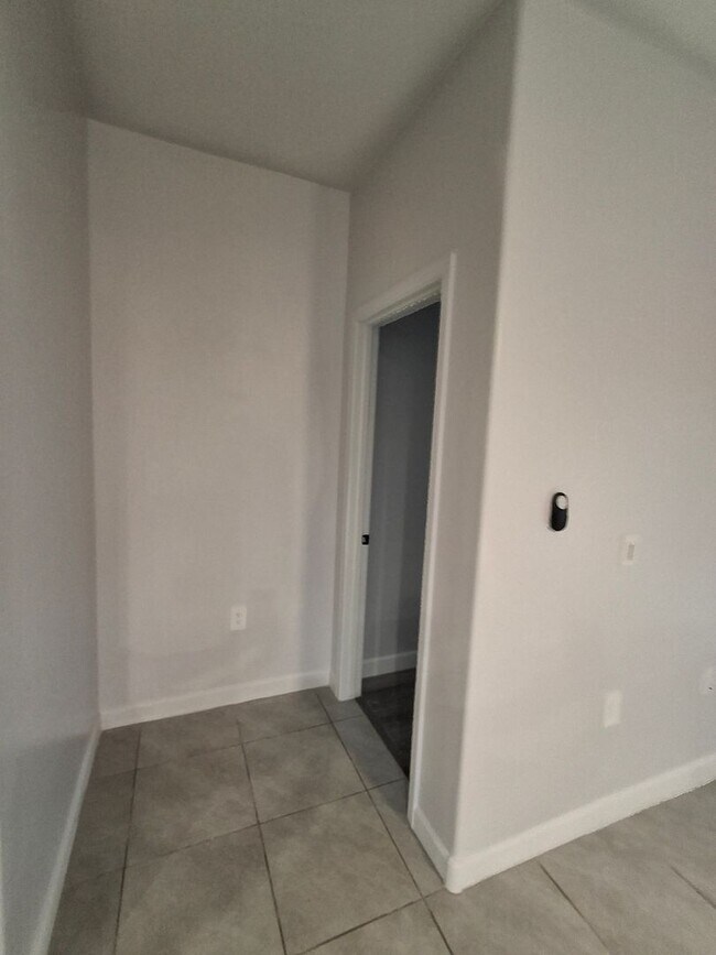 Building Photo - 36672 N Asturian Vly Wy