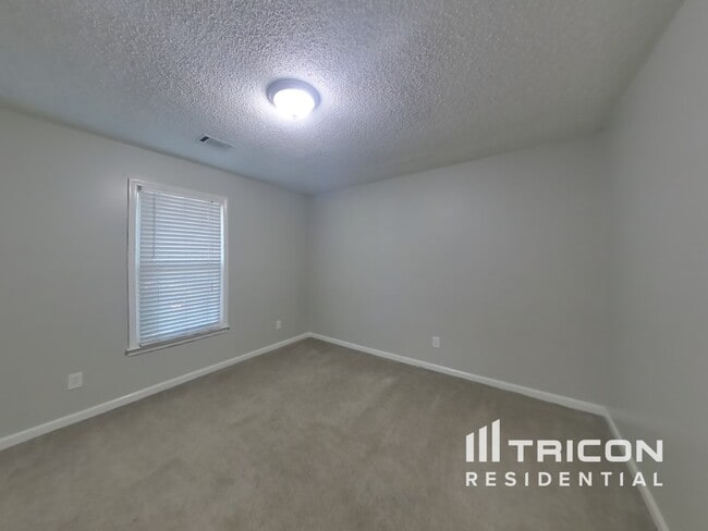 Building Photo - 2875 Brookton Ln SE