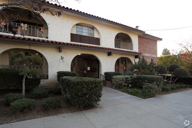 Building Photo - Vallecito