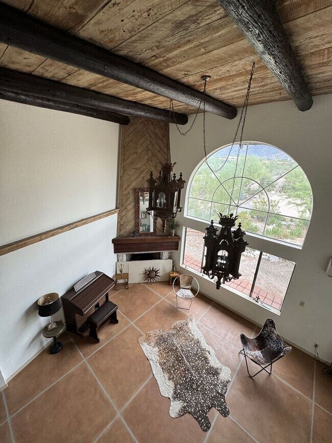 Building Photo - 4030 E Camino de la Bajada