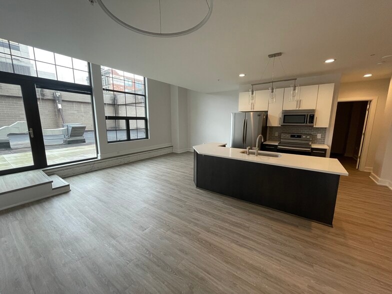 Living Space - Deys Plaza Apartments