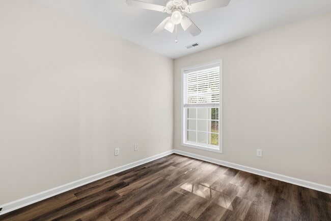 Building Photo - 209 Ansley Walk Ln