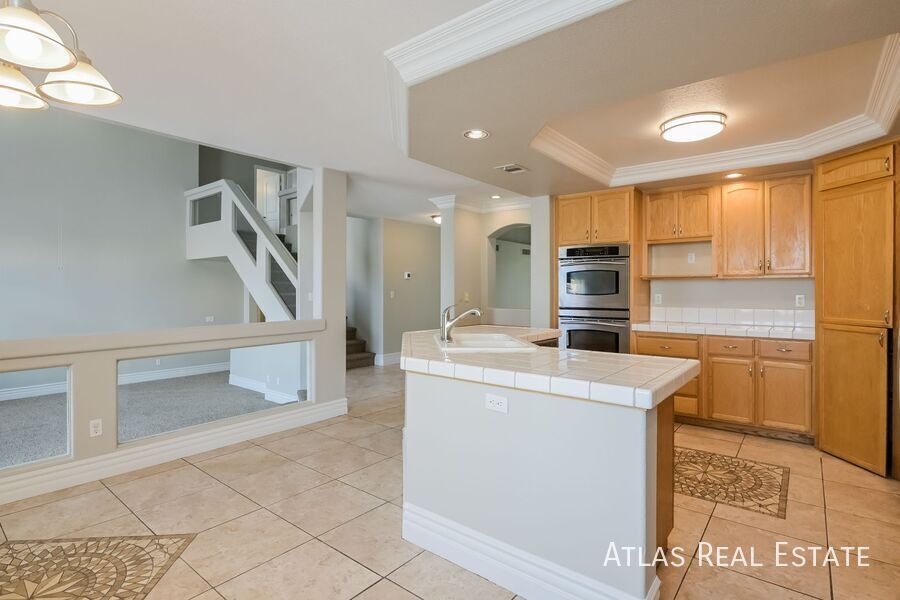 Building Photo - 3704 Fisherking Dr