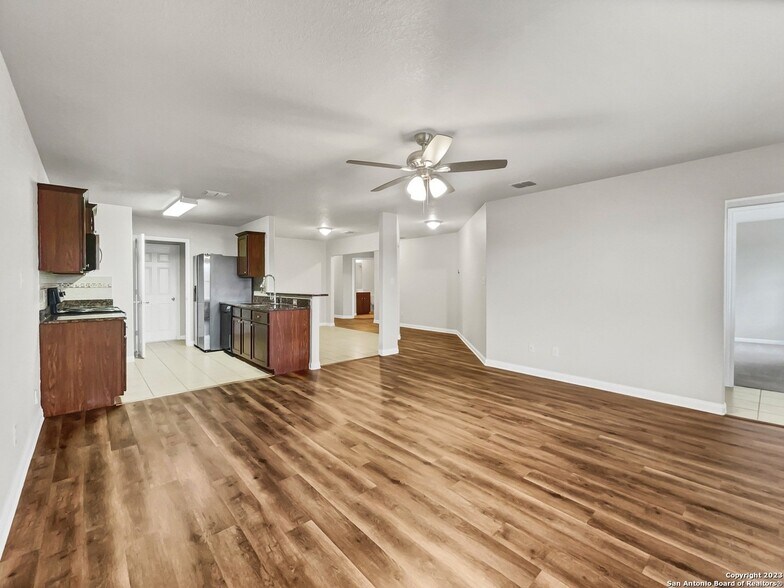 Building Photo - 6612 Luckey Path