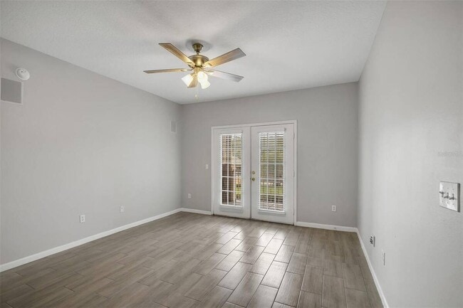 Building Photo - 14316 Fredricksburg Dr