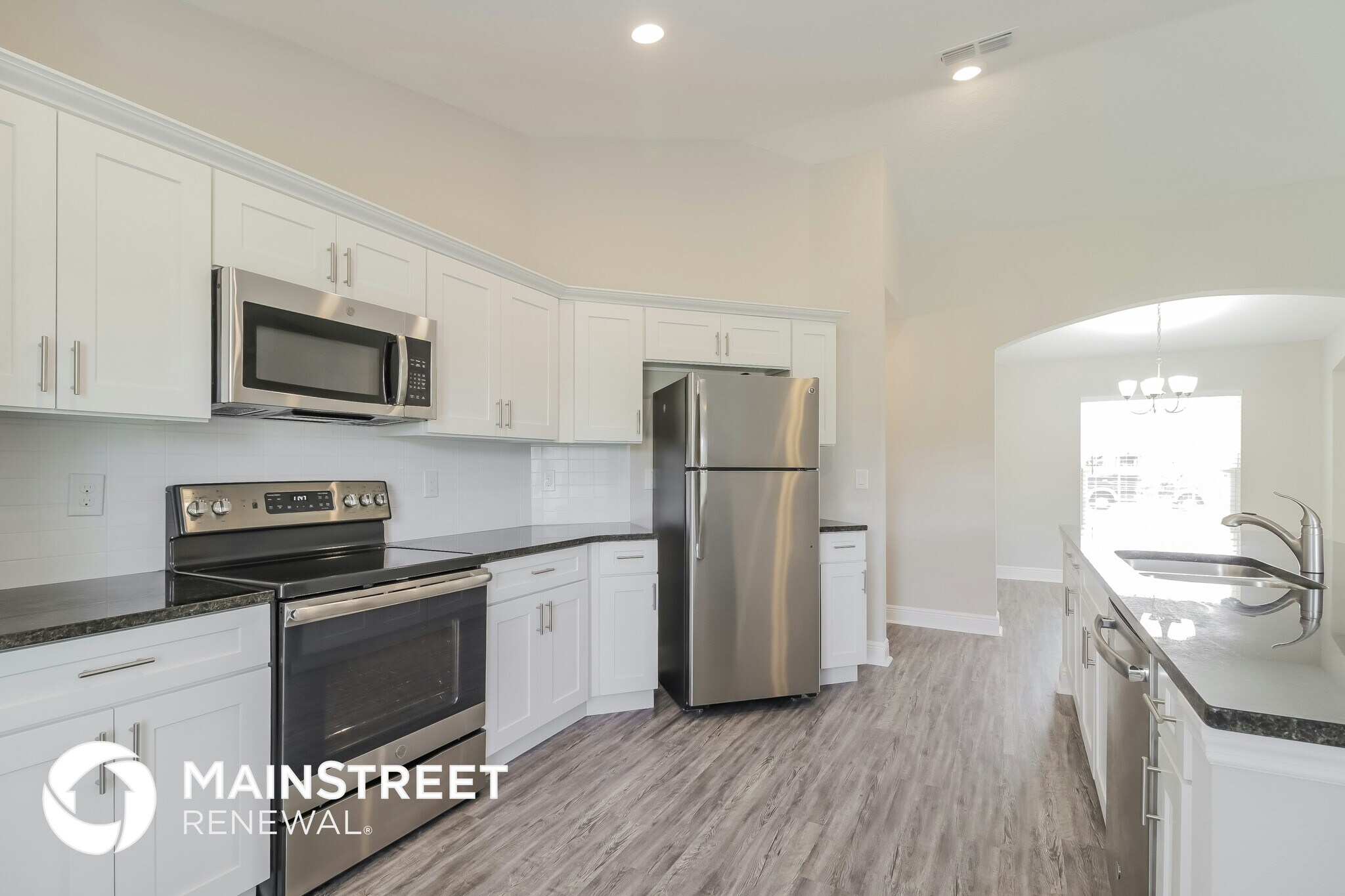 Building Photo - 417 Athabasca Ct