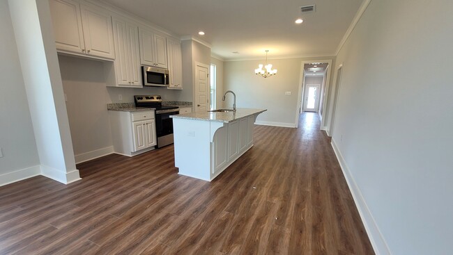 Building Photo - Brand New in Zachary!