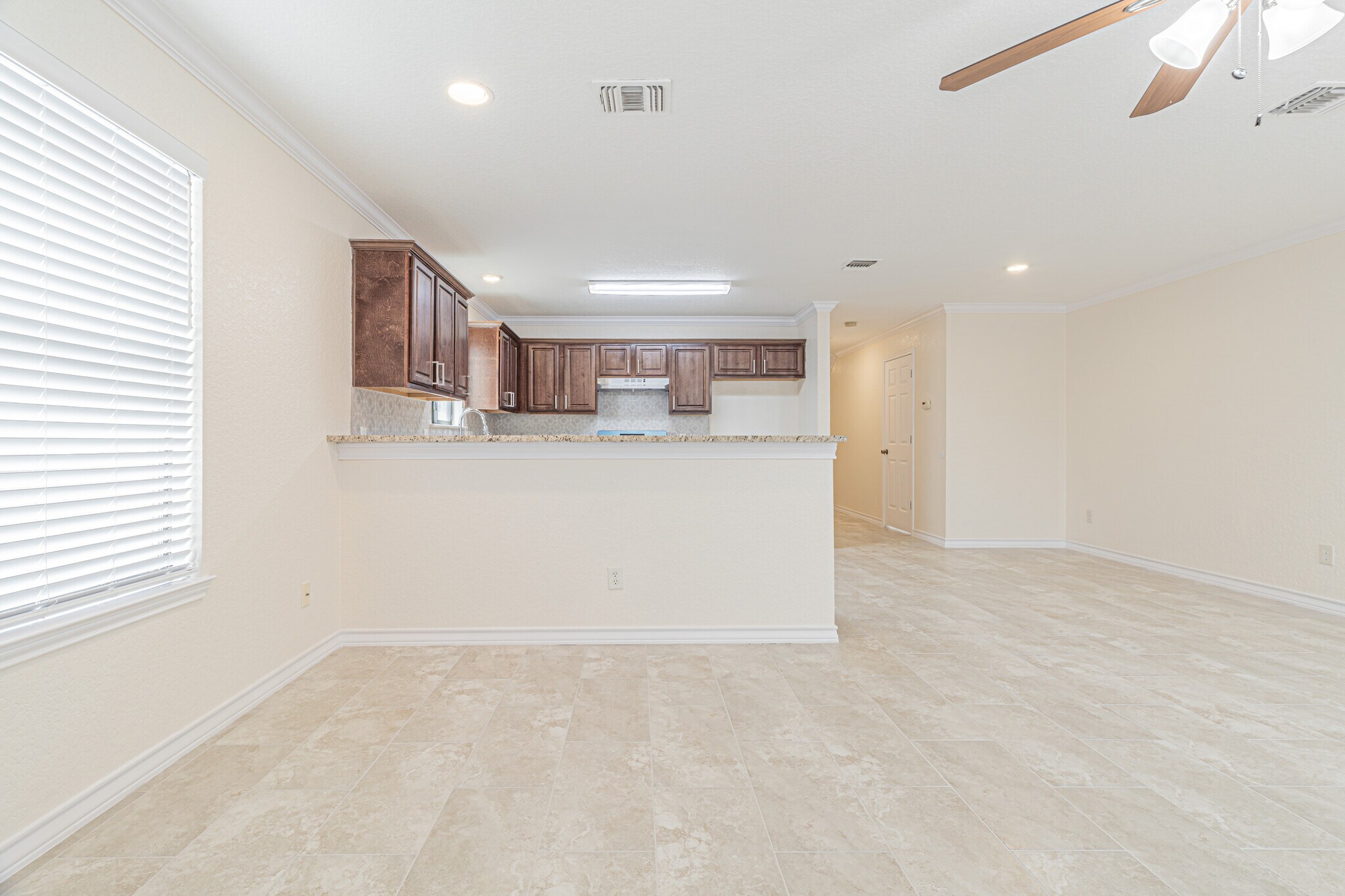 Building Photo - 11427 Creek Eagle