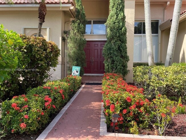 Building Photo - 785 Heron Rd