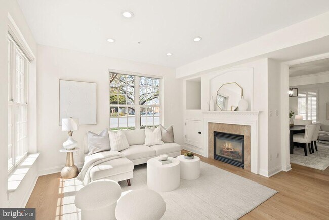 Building Photo - 42465 Regal Wood Dr