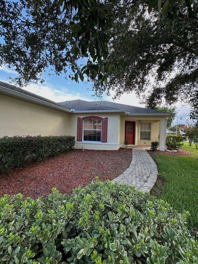 Building Photo - 9706 SW 92nd Place Rd
