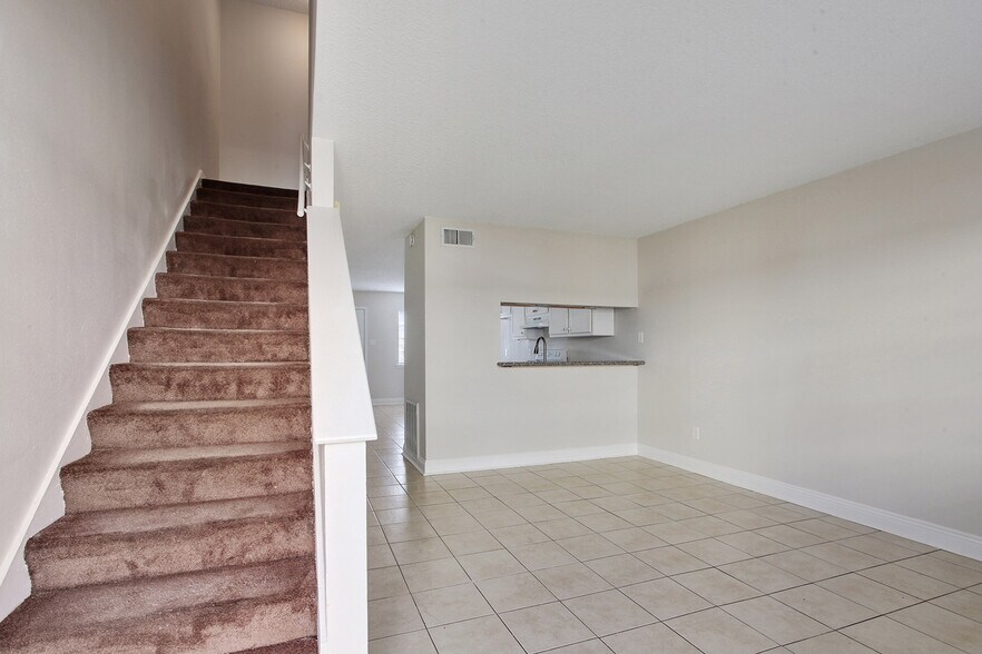Entrance - 8895 Richmond Dr