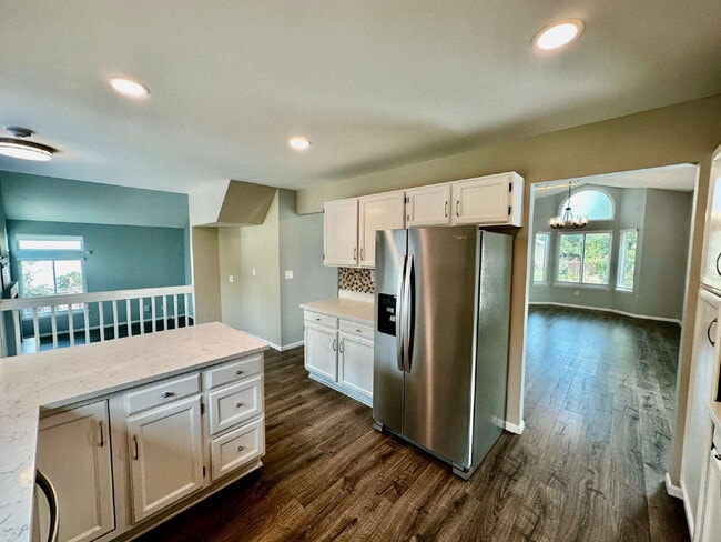 Building Photo - "Charming 3-Bed Highlands Ranch Home with ...