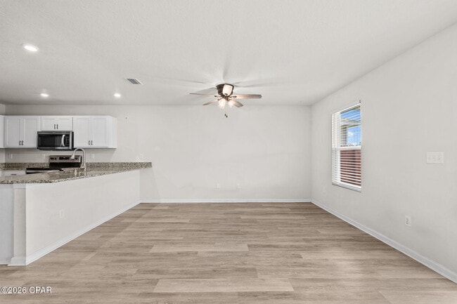 Building Photo - 5545 Lexa Ln