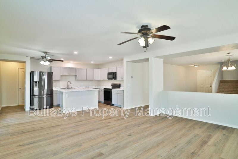 Building Photo - 2783 S Sailors Way