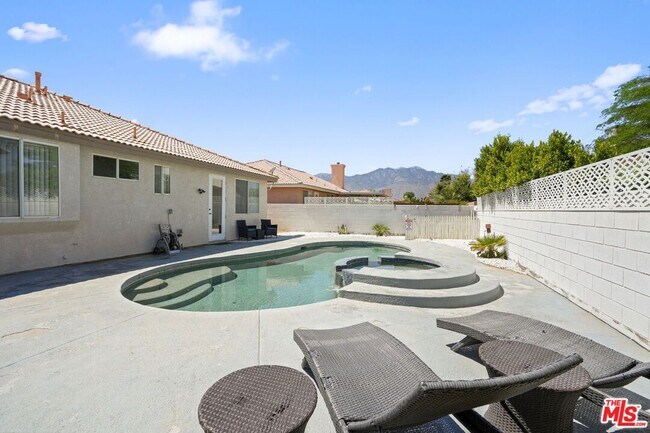 Building Photo - 69730 Mccallum Way