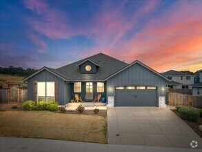 Building Photo - 3Bed/2 Bathroom Beautiful New Construction...