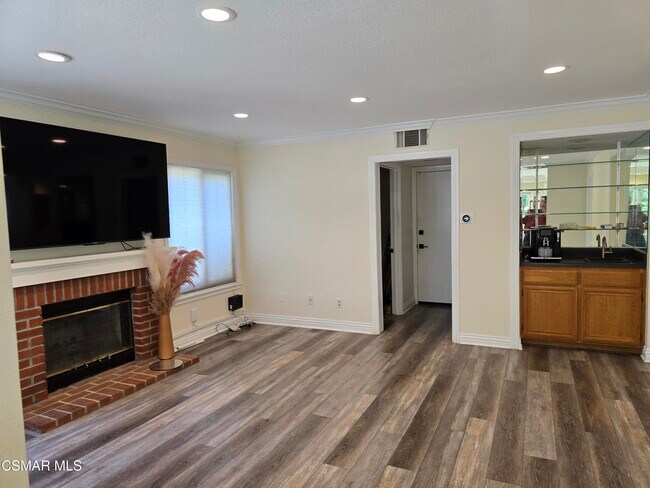 Building Photo - 3017 Klamath Ave