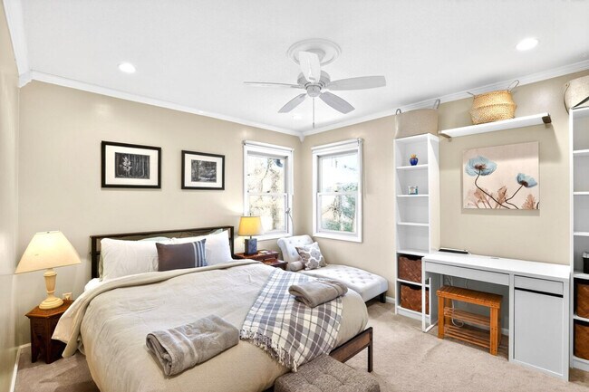 Building Photo - 6 Hunters Ridge Dr