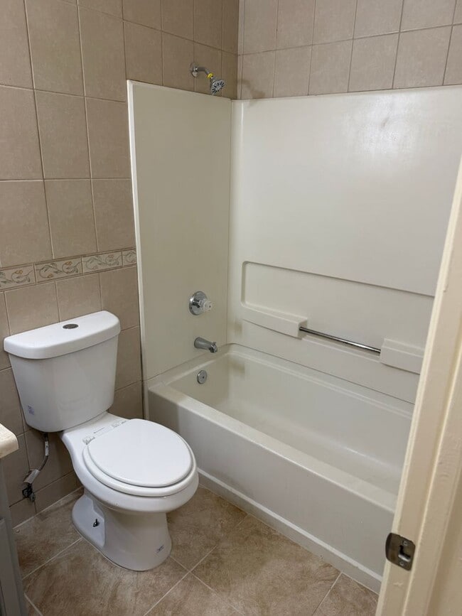 Building Photo - Ready to move in 3 bedroom San Luis Home