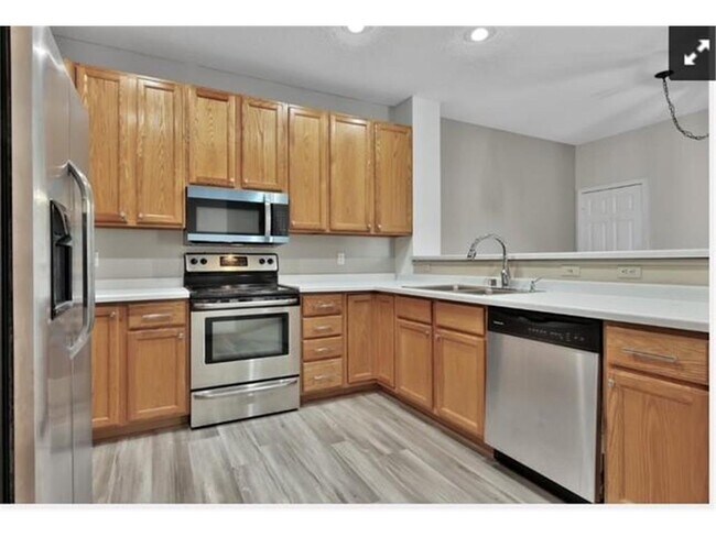 Building Photo - 13903 Erwin Ct